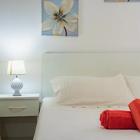 Casa Arianna, A Few Steps From The Sea Marina di Mancaversa