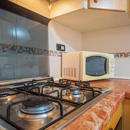 Feriehus Casa Arianna, A Few Steps From The Sea Marina di Mancaversa