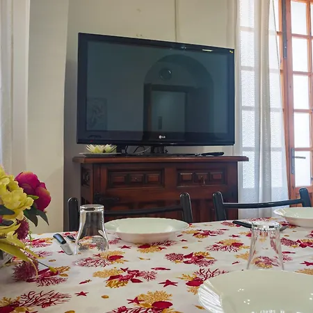 Feriehus Casa Arianna, A Few Steps From The Sea Marina di Mancaversa